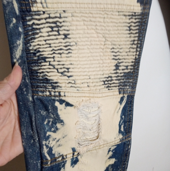 Noble Jeans Superior Standard Acid Wash Moto Jeans with Zippers - Picture 4 of 12